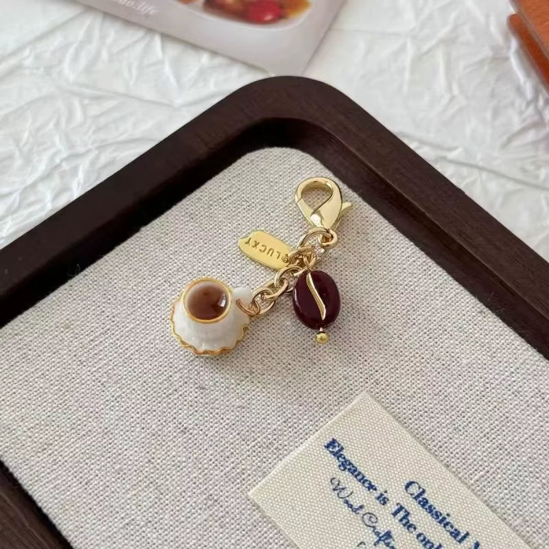 Creative Croissant and Coffee Design Keychain Cute Cake Bag Pendant Keyrings Kawaii Mini Resin Food Series Car Keys Accessorie